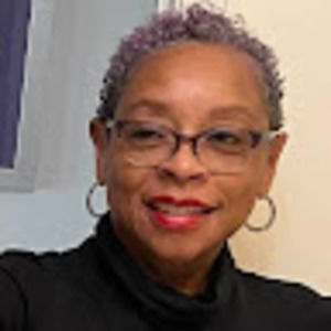 Meet your Posher, Carmelita